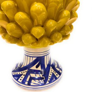 Pigna Gialla con Base Decorata in Ceramica Siciliana Artigianale